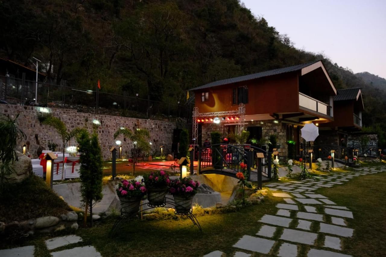 Granny'S Den Resort Rajpur Exterior photo