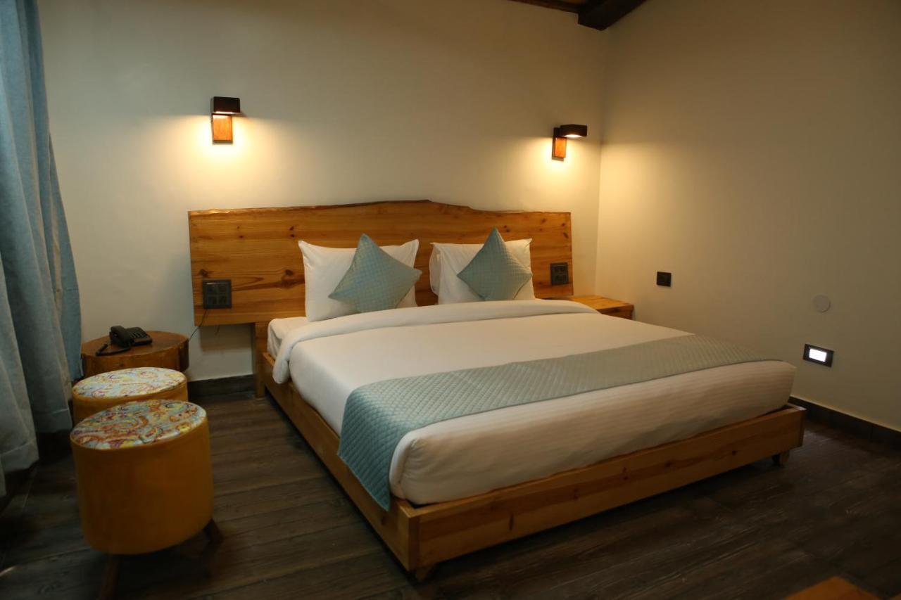 Granny'S Den Resort Rajpur Exterior photo